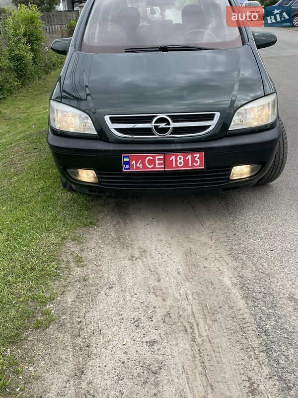 Минивэн Opel Zafira 2003 в Самборе