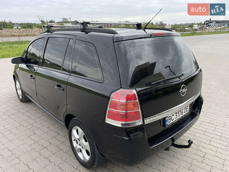 Мінівен Opel Zafira 2005 в Львові
