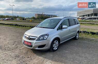 Мінівен Opel Zafira 2011 в Львові
