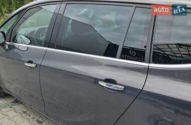 Мінівен Opel Zafira 2013 в 