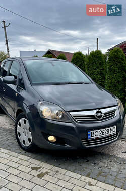 Минивэн Opel Zafira 2011 в Стрые