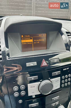 Мінівен Opel Zafira 2011 в 