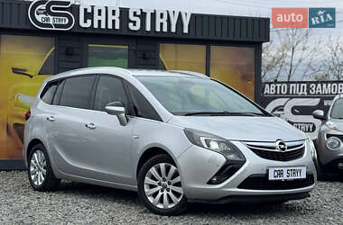Мінівен Opel Zafira 2012 в 