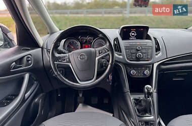Мінівен Opel Zafira 2012 в 