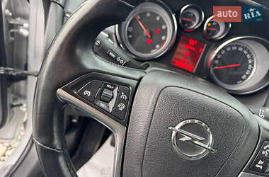Мінівен Opel Zafira 2012 в 