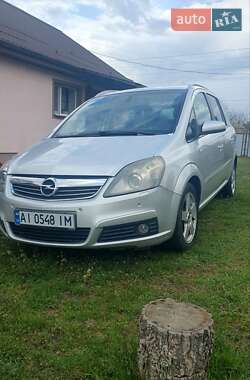 Минивэн Opel Zafira 2006 в Богуславе