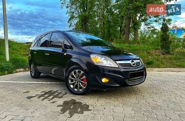 Минивэн Opel Zafira 2010 в Тернополе