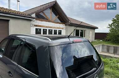 Мінівен Opel Zafira 2013 в 