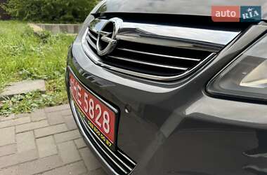 Мінівен Opel Zafira 2013 в 