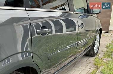 Мінівен Opel Zafira 2013 в 