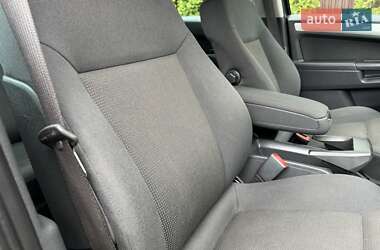 Мінівен Opel Zafira 2013 в 