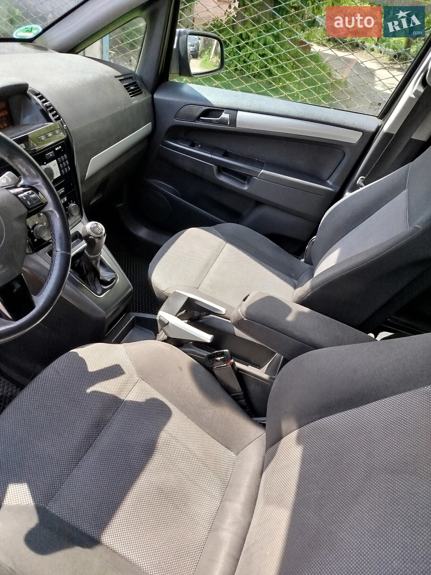 2010 Opel Zafira - мініатюра 13