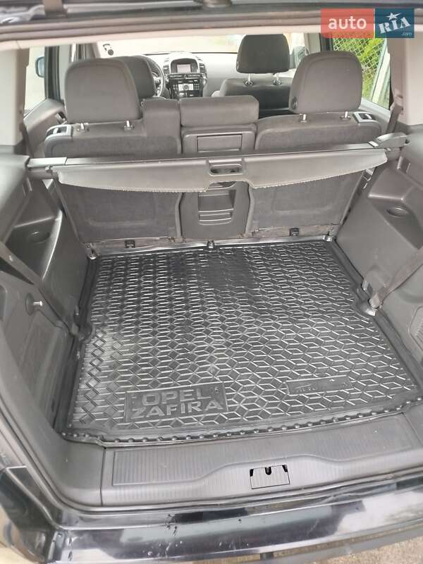 Мінівен Opel Zafira 2010 в Миронівці