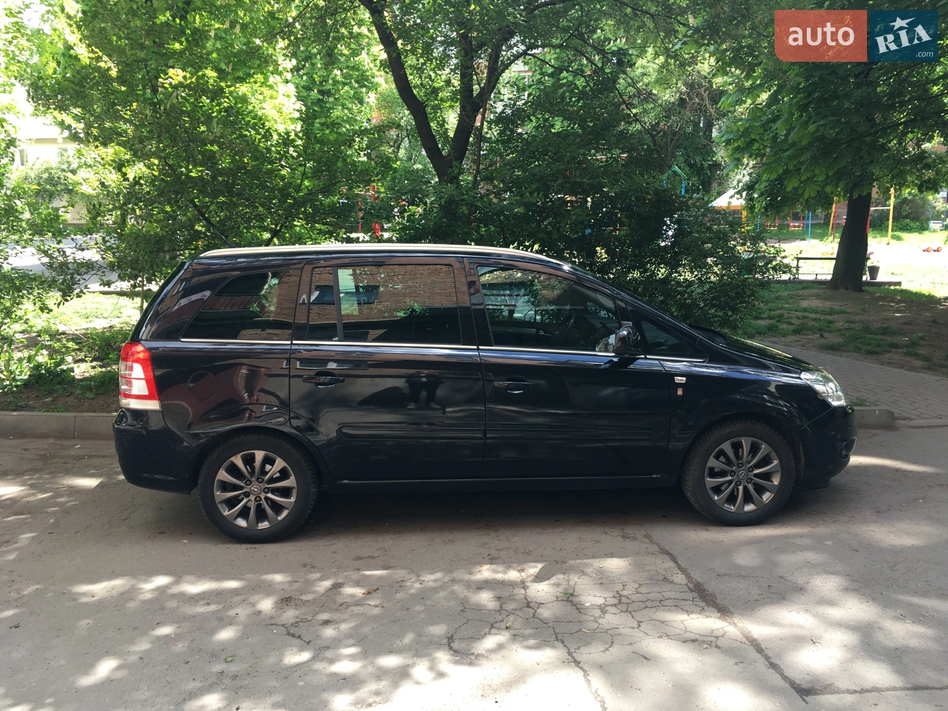 2010 Opel Zafira - мініатюра 8