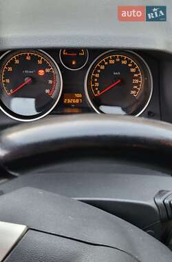 Мінівен Opel Zafira 2008 в Чернігові