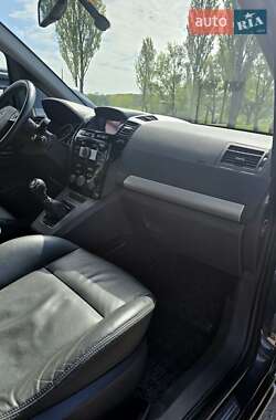Мінівен Opel Zafira 2011 в Ірпені