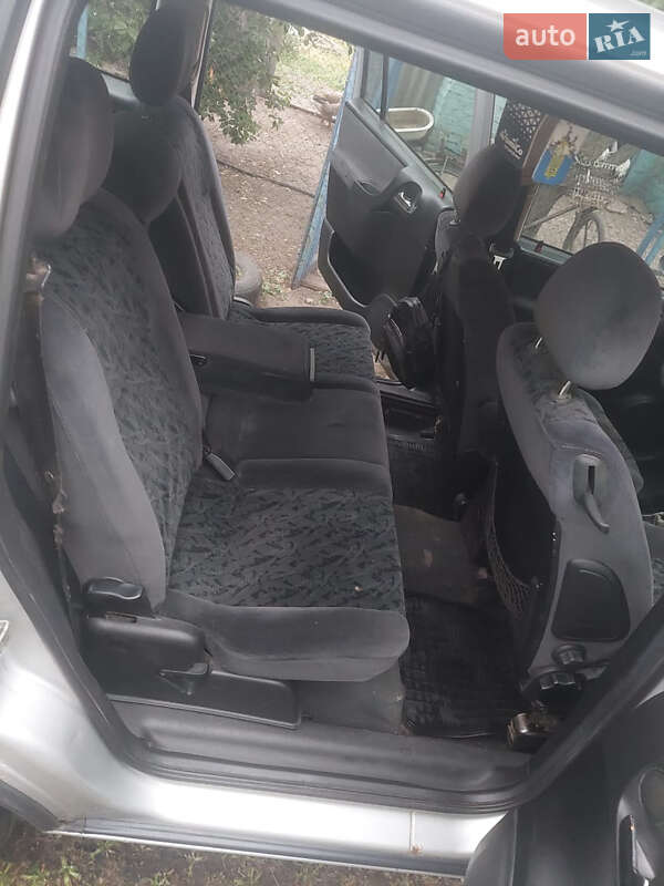 Минивэн Opel Zafira 2003 в Житомире