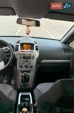 Мінівен Opel Zafira 2009 в 