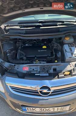 Мінівен Opel Zafira 2009 в 