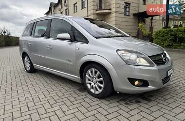 Минивэн Opel Zafira 2009 в 