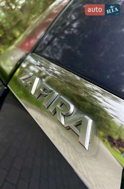 Мінівен Opel Zafira 2005 в 