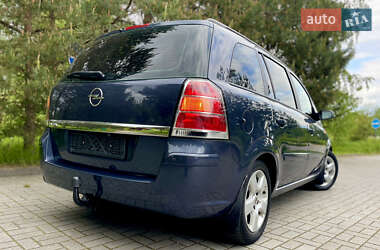 Мінівен Opel Zafira 2005 в 