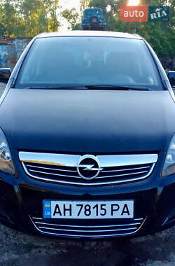 Мінівен Opel Zafira 2010 в 