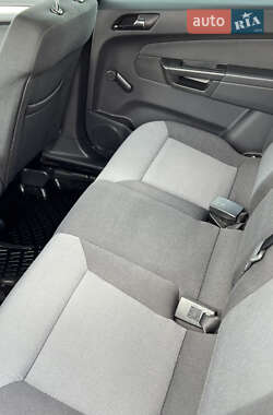 Мінівен Opel Zafira 2006 в 