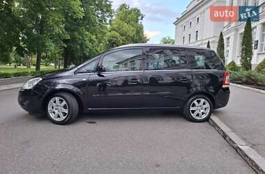 Минивэн Opel Zafira 2008 в 