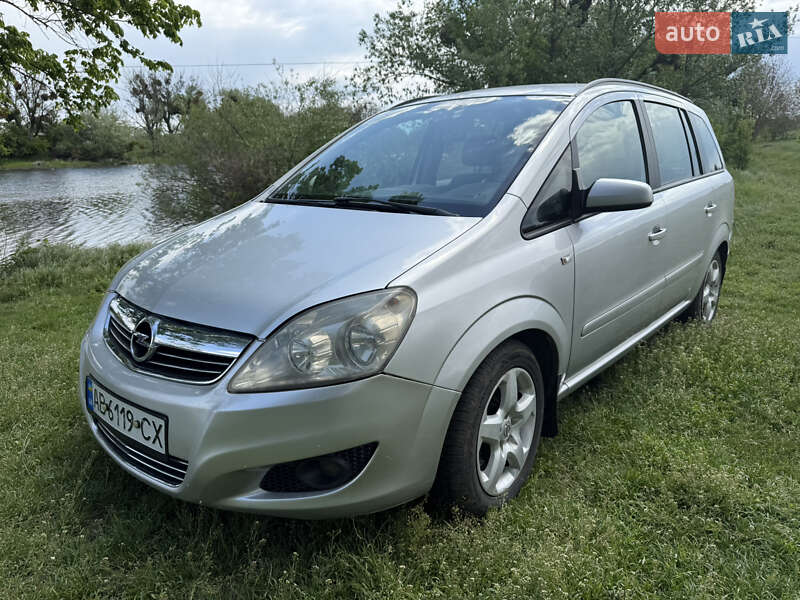 Opel Zafira 2008