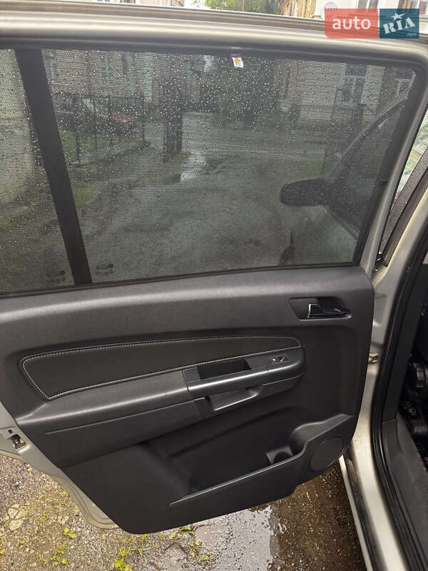 Минивэн Opel Zafira 2007 в Дрогобыче