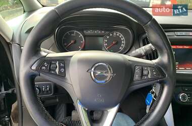 Мінівен Opel Zafira 2018 в 