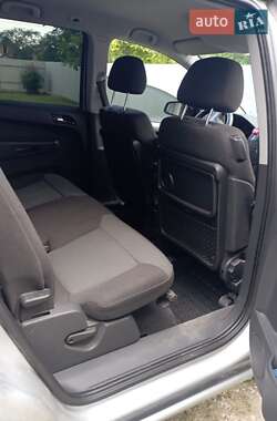 Минивэн Opel Zafira 2005 в 