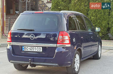Мінівен Opel Zafira 2010 в 