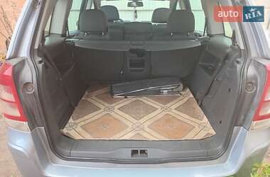 Минивэн Opel Zafira 2009 в 
