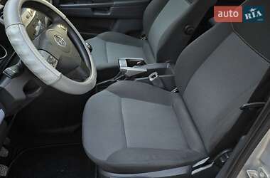 Минивэн Opel Zafira 2008 в 