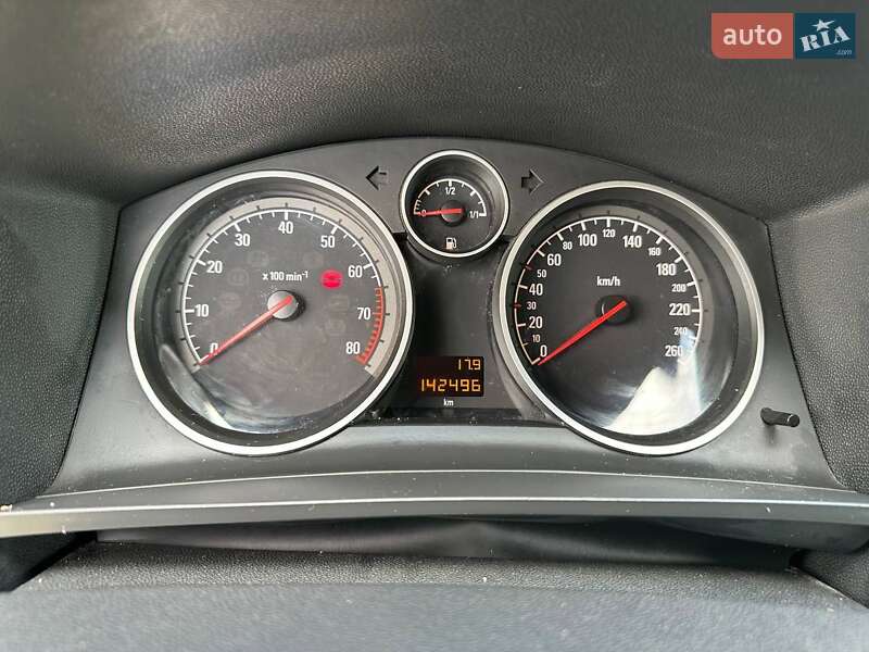 Мінівен Opel Zafira 2010 в Львові