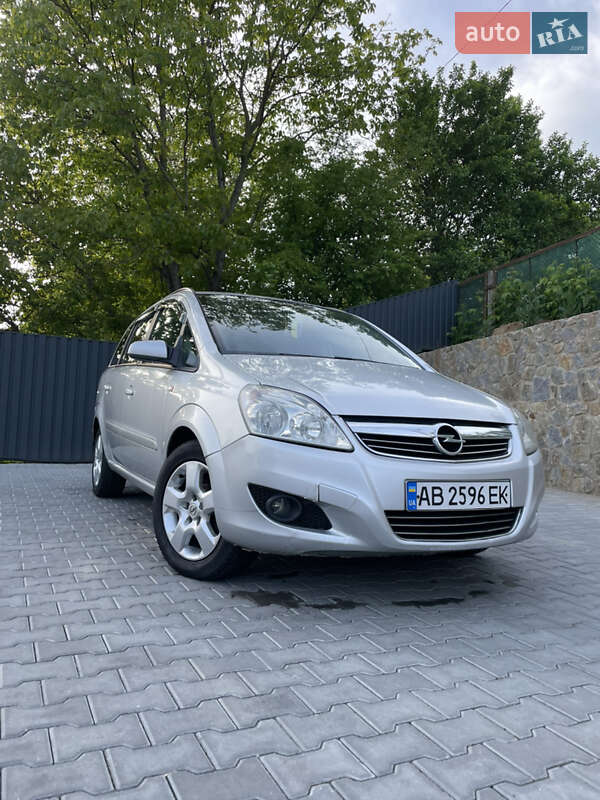 Мінівен Opel Zafira 2008 в 