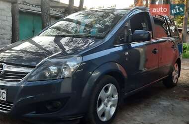 Минивэн Opel Zafira 2010 в Харькове