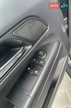 Минивэн Opel Zafira 2012 в 
