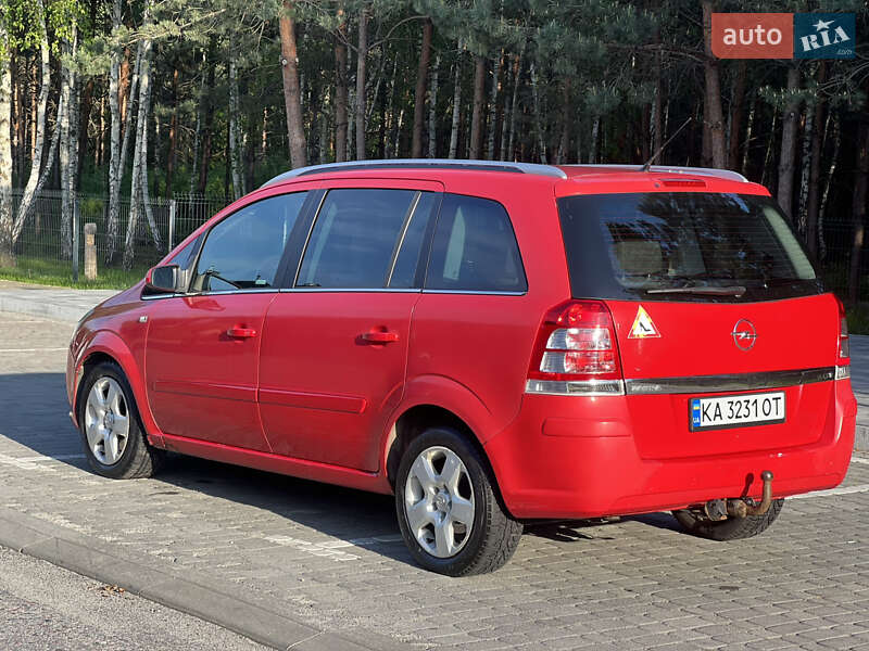 Мінівен Opel Zafira 2006 в Києві