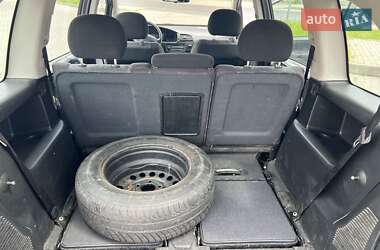 Минивэн Opel Zafira 2002 в 