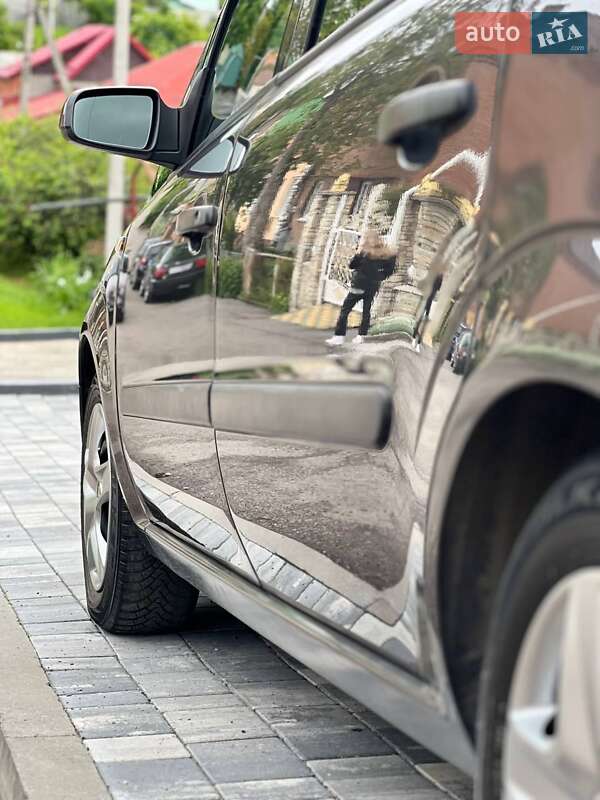 Минивэн Opel Zafira 2009 в Хмельницком