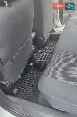 Минивэн Opel Zafira 2010 в 