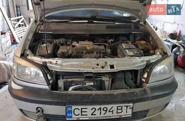 Минивэн Opel Zafira 2003 в 