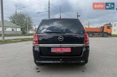 Минивэн Opel Zafira 2009 в 