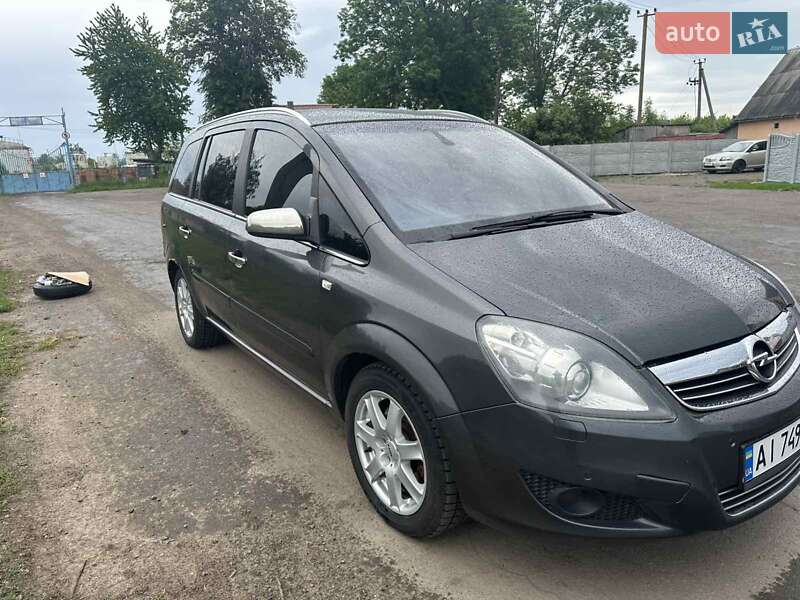 Мінівен Opel Zafira 2008 в Жашківу