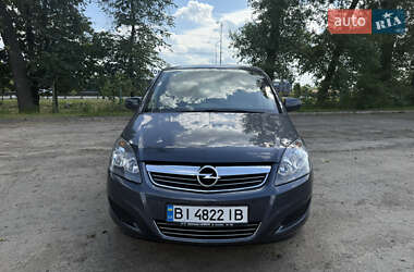 Минивэн Opel Zafira 2010 в 