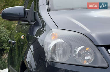 Мінівен Opel Zafira 2006 в 