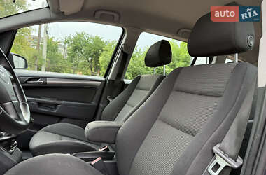 Мінівен Opel Zafira 2006 в 